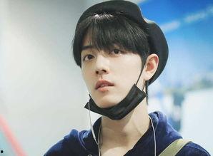 明星为肖战,星光璀璨，砥砺前行