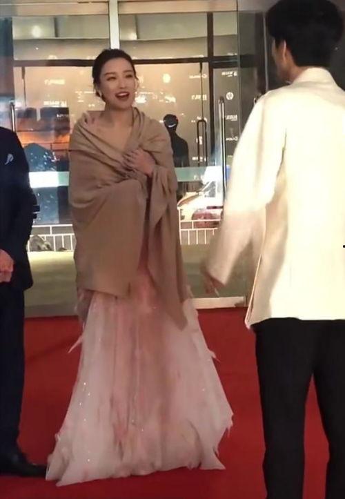 迪姐吃瓜,揭秘娱乐圈幕后故事